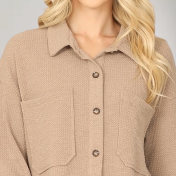 Boutique tan waffle knit shacket - Picture 5 of 5